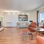 Allegra Villa *