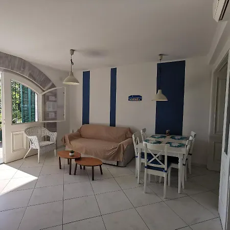 Allegra Apartment *