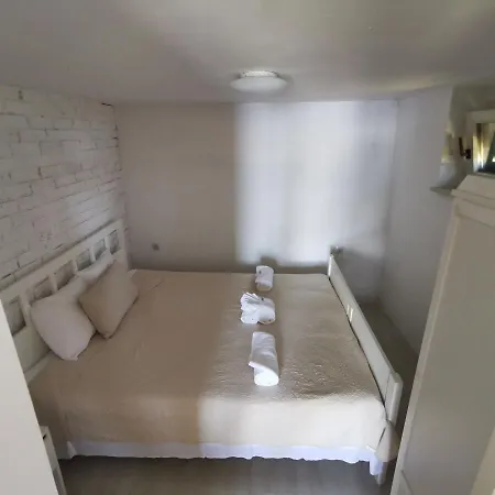 Allegra Apartment